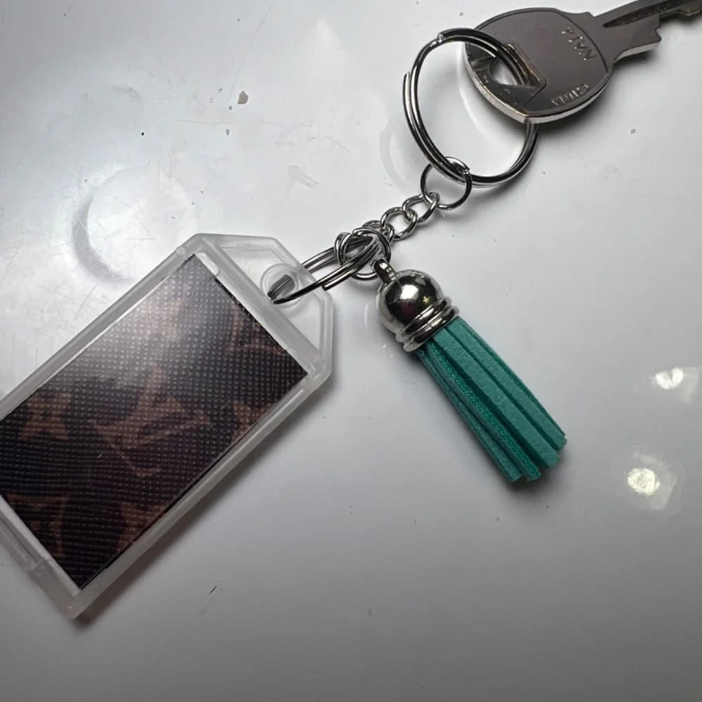 Embellished Key Chain - Picture 7 of 10